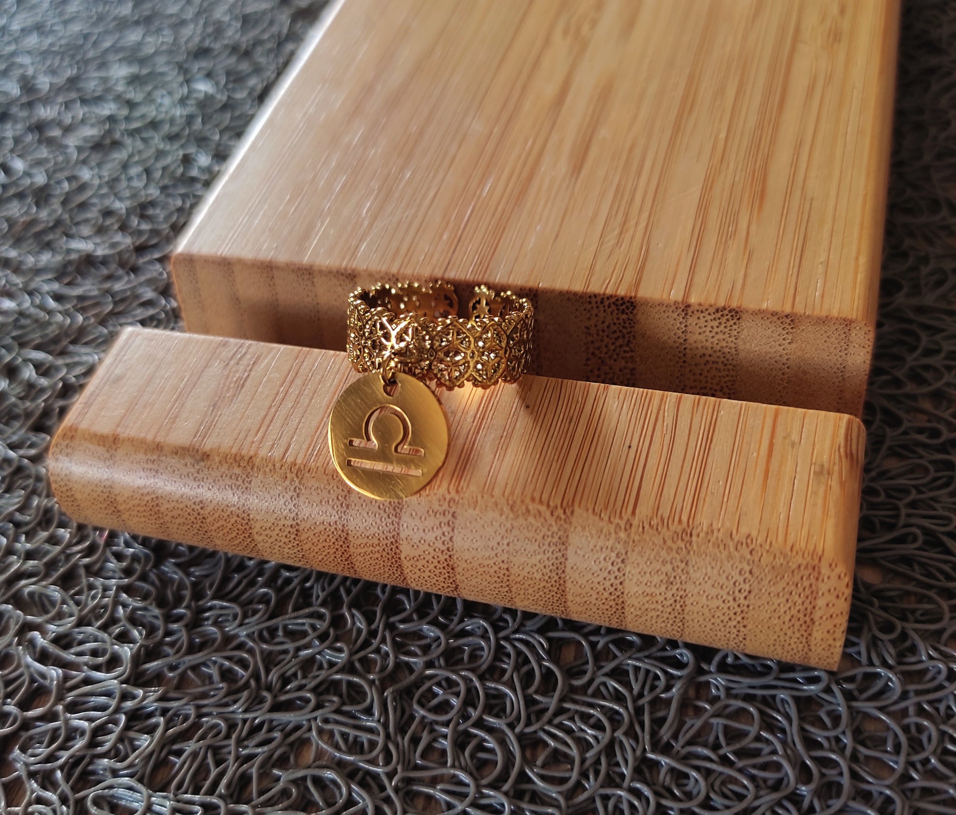 Bague signe astrologique balance