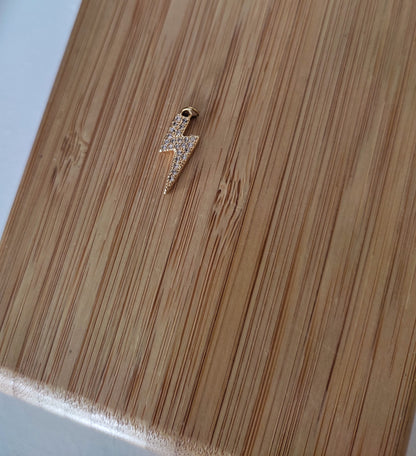 charm foudre doré